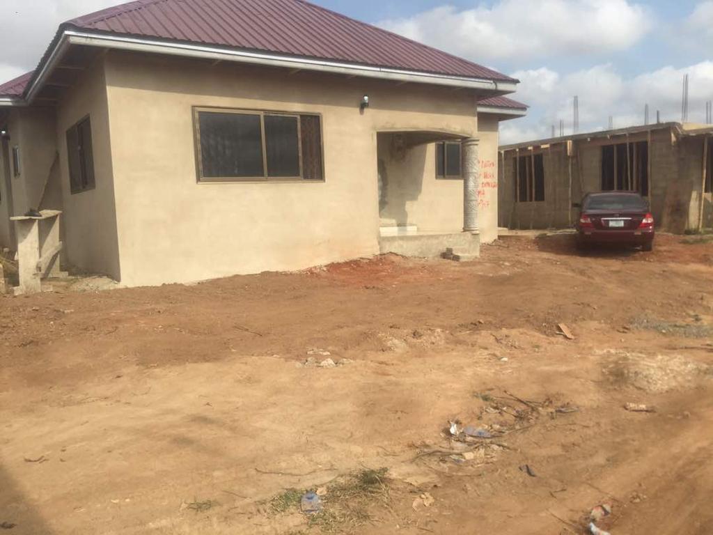 2 BEDROOM HOUSE FOR SALE AT MALEJOR